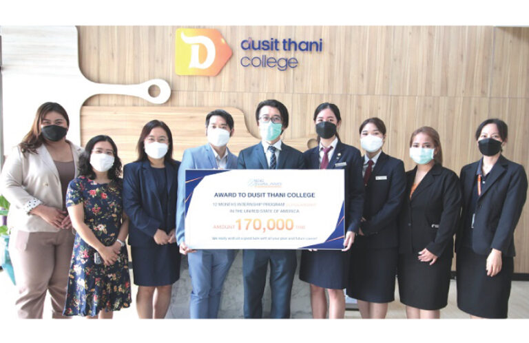 “An opportunity of overseas internship”, Dusit Thani College’s alumni receive a scholarship to USA