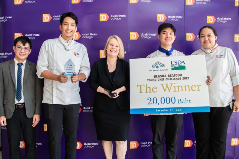 วิทยาลัยดุสิตธานี คว้ารางวัลสุดยอดเชฟระดับอุดมศึกษา ในรายการแข่งขัน “Alaska Seafood Young Chef Challenge 2021”