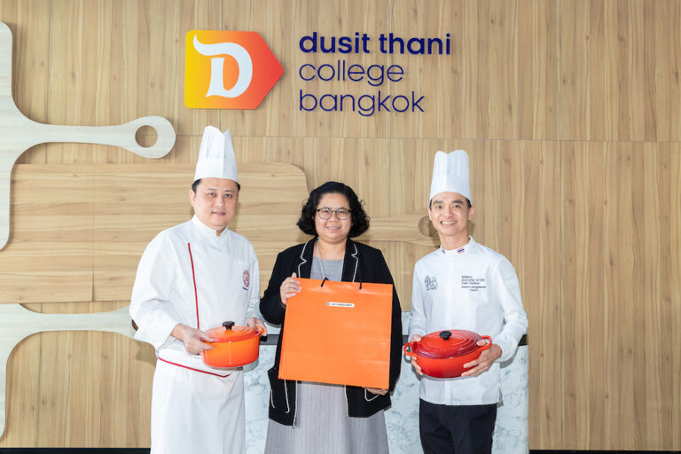 วิทยาลัยดุสิตธานี ขอบคุณผู้ให้การสนับสนุนอุปกรณ์ครัวและภาชนะยี่ห้อ Le Creuset จาก บริษัท เลอ ครูเซ ดิสทริบิวชั่น (ประเทศไทย) จำกัด 