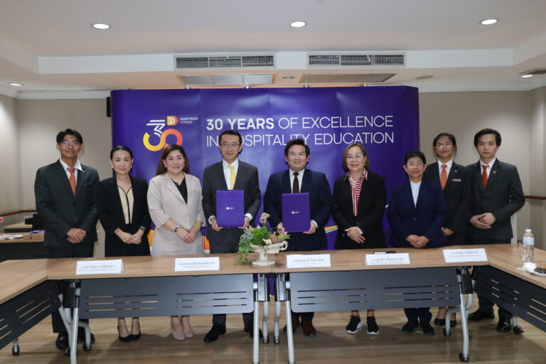 Dusit Thani College signs MoU with Thewphaingarm Group of Schools 