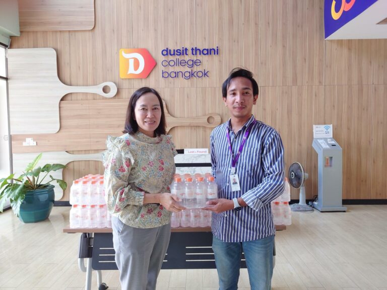 วิทยาลัยดุสิตธานีรับมอบน้ำดื่มจากไทย ฟินเทค