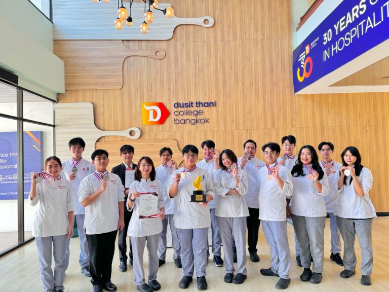 ตัวแทนวิทยาลัยดุสิตธานีกวาดรางวัลถ้วนหน้าจากเวที Thailand International Culinary Cup (TICC) 2024 