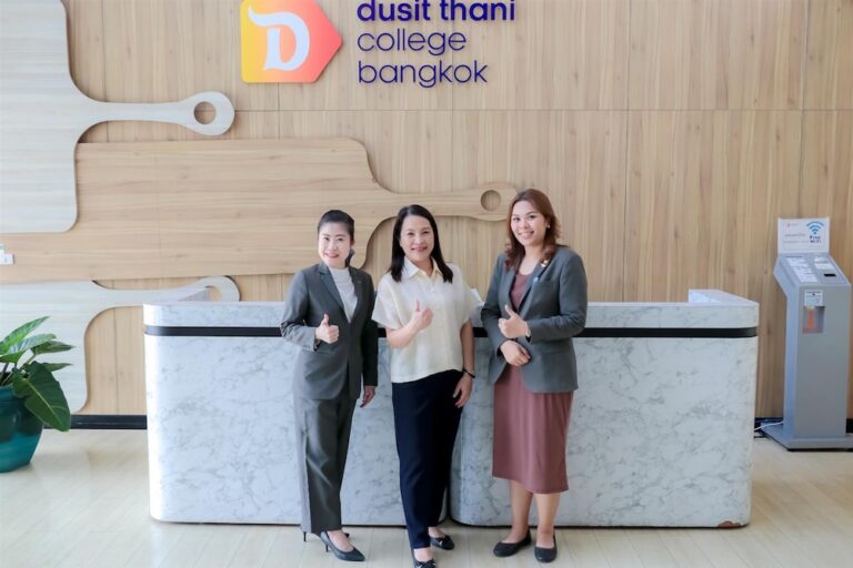 นักศึกษาวิทยาลัยดุสิตธานีเรียนรู้จากผู้เชี่ยวชาญจริงจาก Dusit International