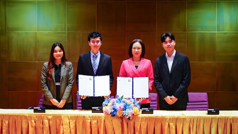 วิทยาลัยดุสิตธานี เซ็น MoU กับโรงเรียนกรพิทักษ์ศึกษา  